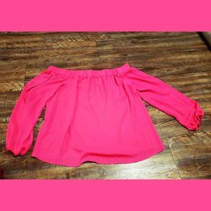 COPY - Women's medium Hot pink INC shirt